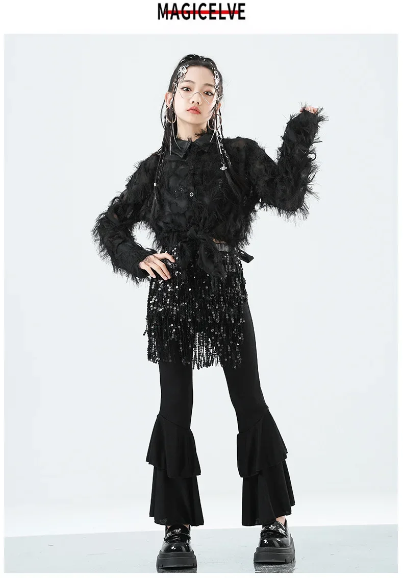 Mädchen Western-Style Performance-Outfit Jazz-Tanzkostüm mit Federn und Strass Glänzende Kinder-Bühnen-Partykleidung – Detail 8