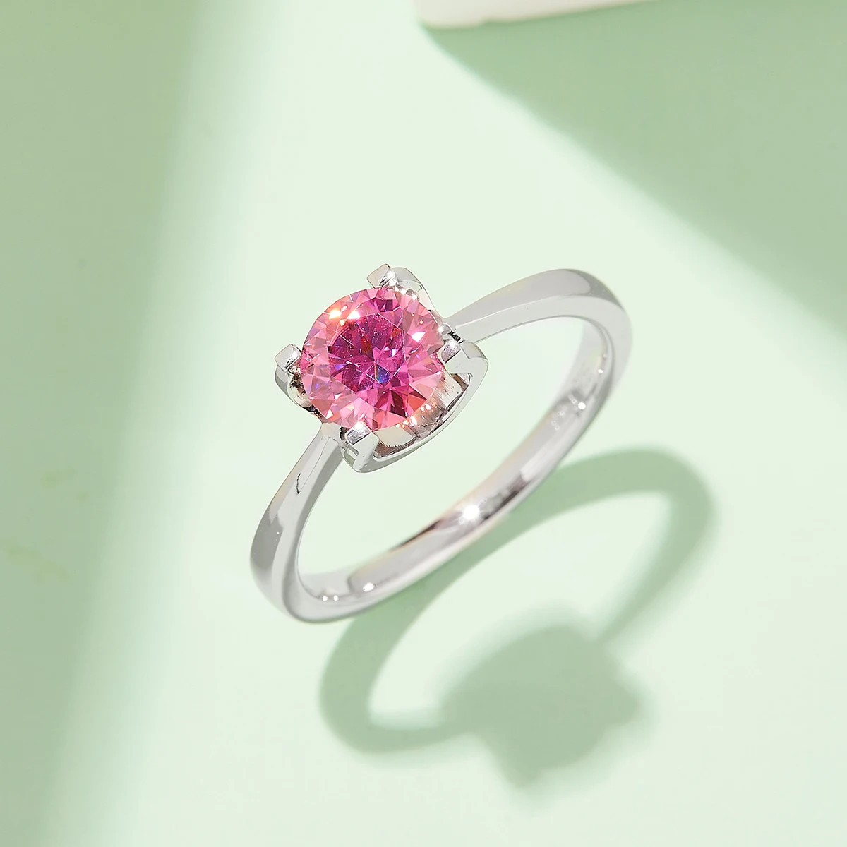 خاتم نسائي كلاسيكي Bull Head S925 مطلي بالفضة والبلاتين مويسانيتي 1 قيراط درجة D