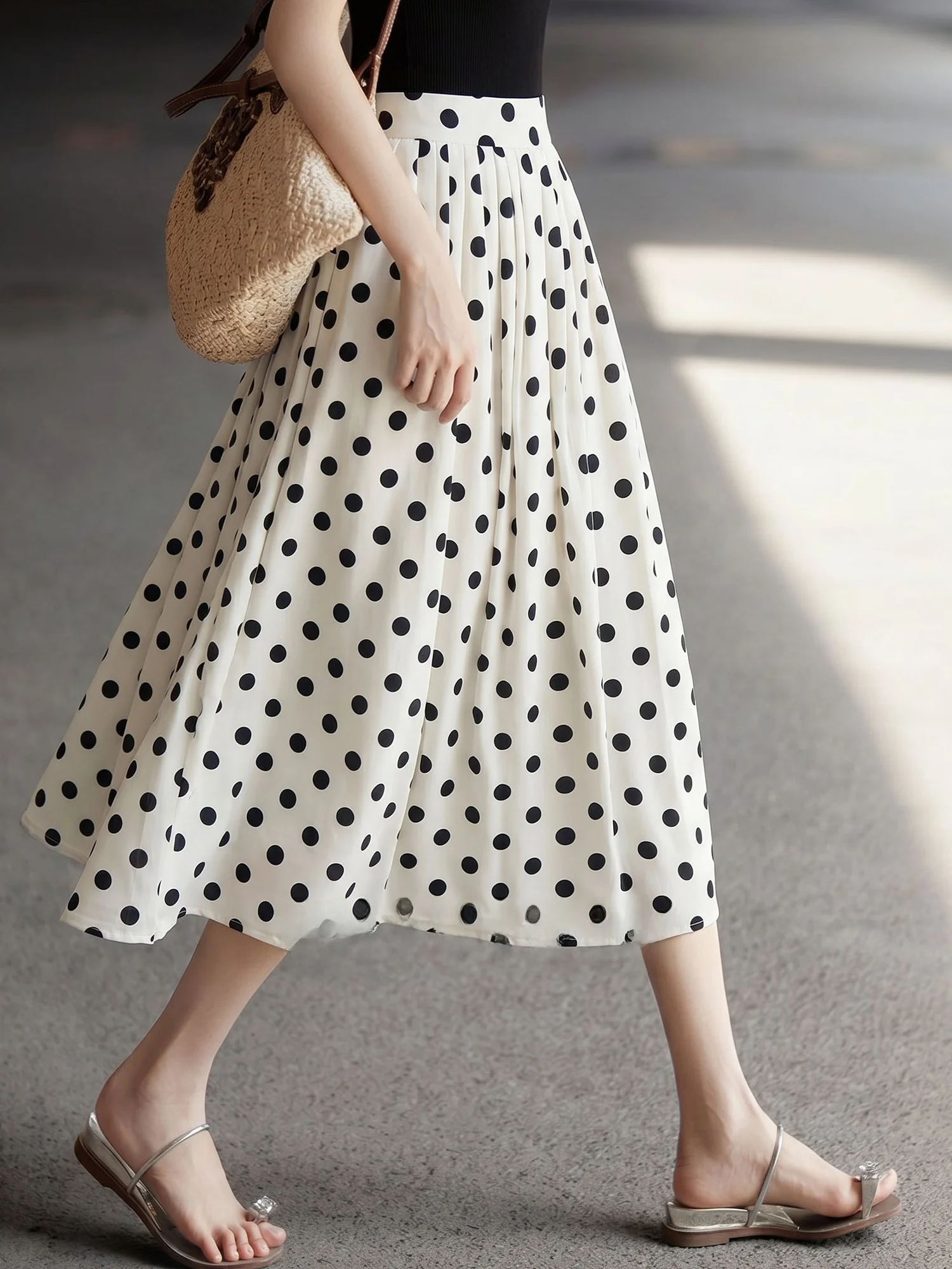 

Chivirin High Waist Polka Dot Midi Skirt Women's Fashion Slimming White Half-length Skirt A-Line Shape Comfortable Polyester