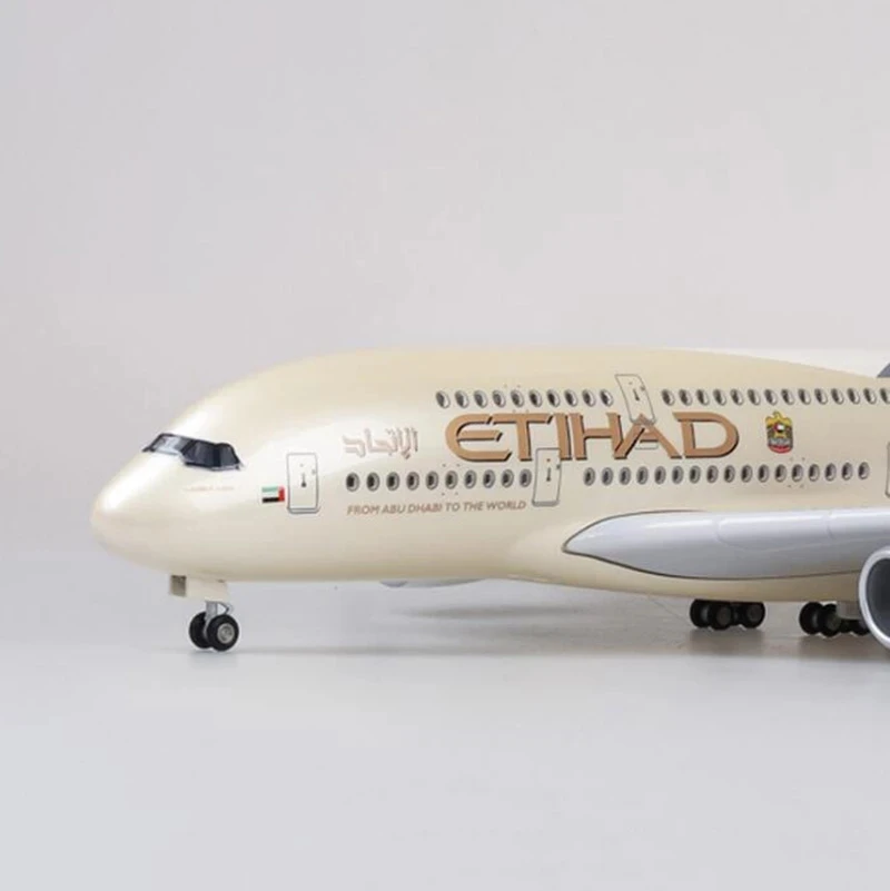 1/160 Scale 50.5CM Airplane 380 A380 ETIHAD Airline Model W Light and Wheel Diecast Plastic Resin Plane For Collection