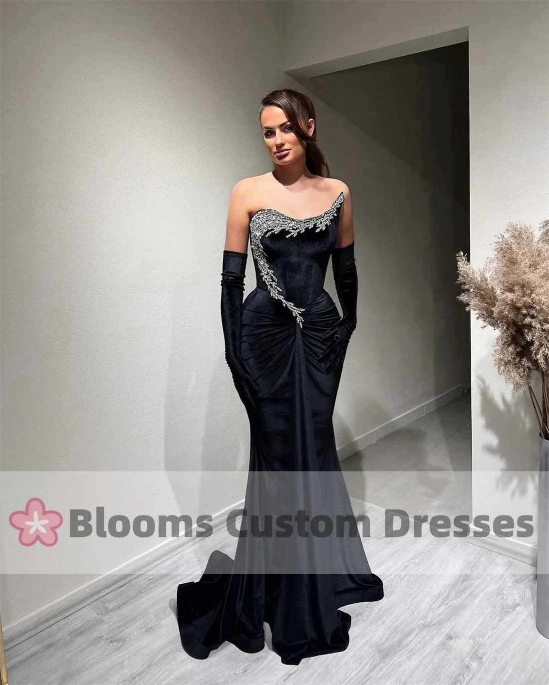 Blooms Black Velour Mermaid Customized Evening Dresses Beaded With Gloves Formal Occasion Long Backless Wedding Guest Gown