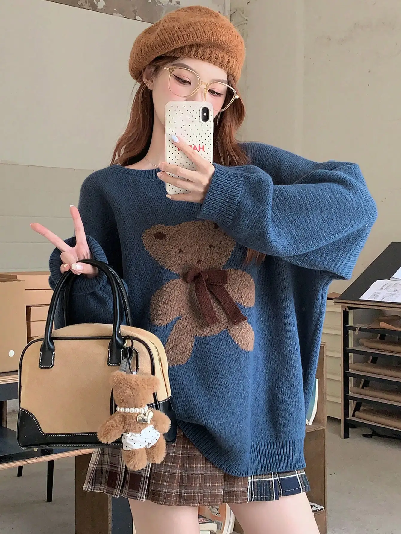 

Женский свободный вязаный свитер с круглым вырезом и мотивом медведя, с длинными рукавами, осенне-зимний топ