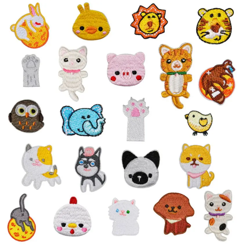 32 Skus 10 Pcs Dogs Cats Animals Patches Embroidered Clothing Hat Bag Shoe Repair Material Phone Gift Box Decor DIY Accessory