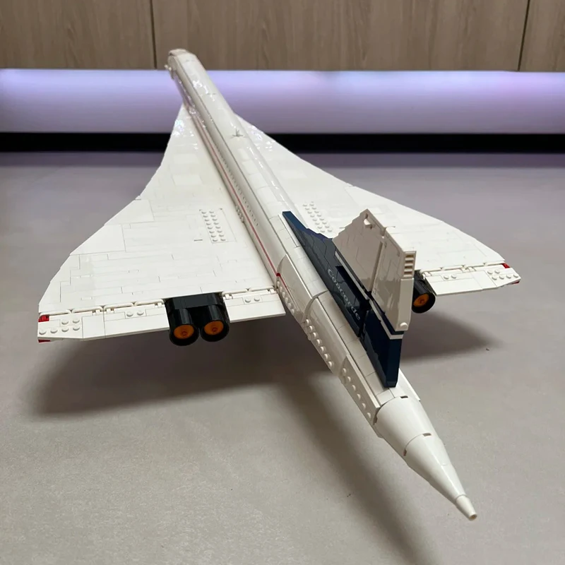 2083pcs Supersonic Jet Airplane, Iconic Delta Wing Aircraft Model DIY Toy Gift for Kids Boys Home decor ornaments view 3