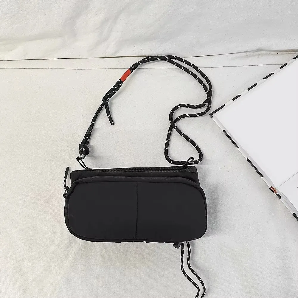 Fashion Sports Single Shoulder Bag Nylon Breathable Crossbody Bag Lightweight Functional Water Cup Bag Small Square Bag