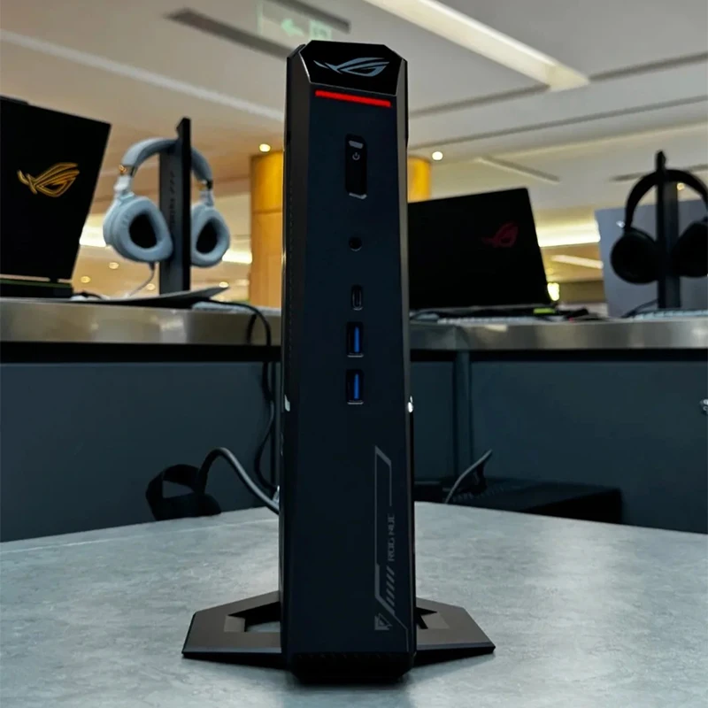 Rog Nuc 2025 Mini Host Ultra7 255hx Rtx5060 32gb 1tb Raffreddamento silenzioso Micro Host Esports Gaming Host desktop ad alte prestazioni