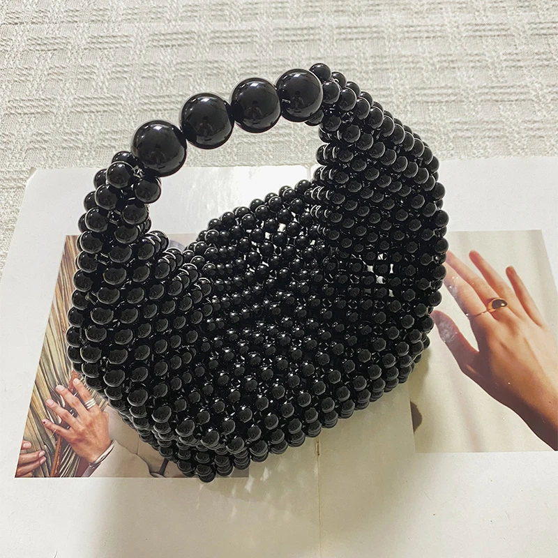 Cross border hand woven French retro fairy banquet socialite imitation pearl handbag bead holding banquet bag