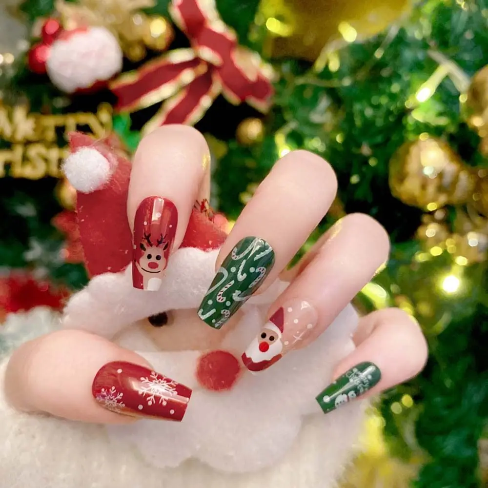 24Pcs/set Christmas Snowflake Christmas False Nails Elk Pattern Manicure Material Christmas Fake Nails Full Cover Nail Art Tips
