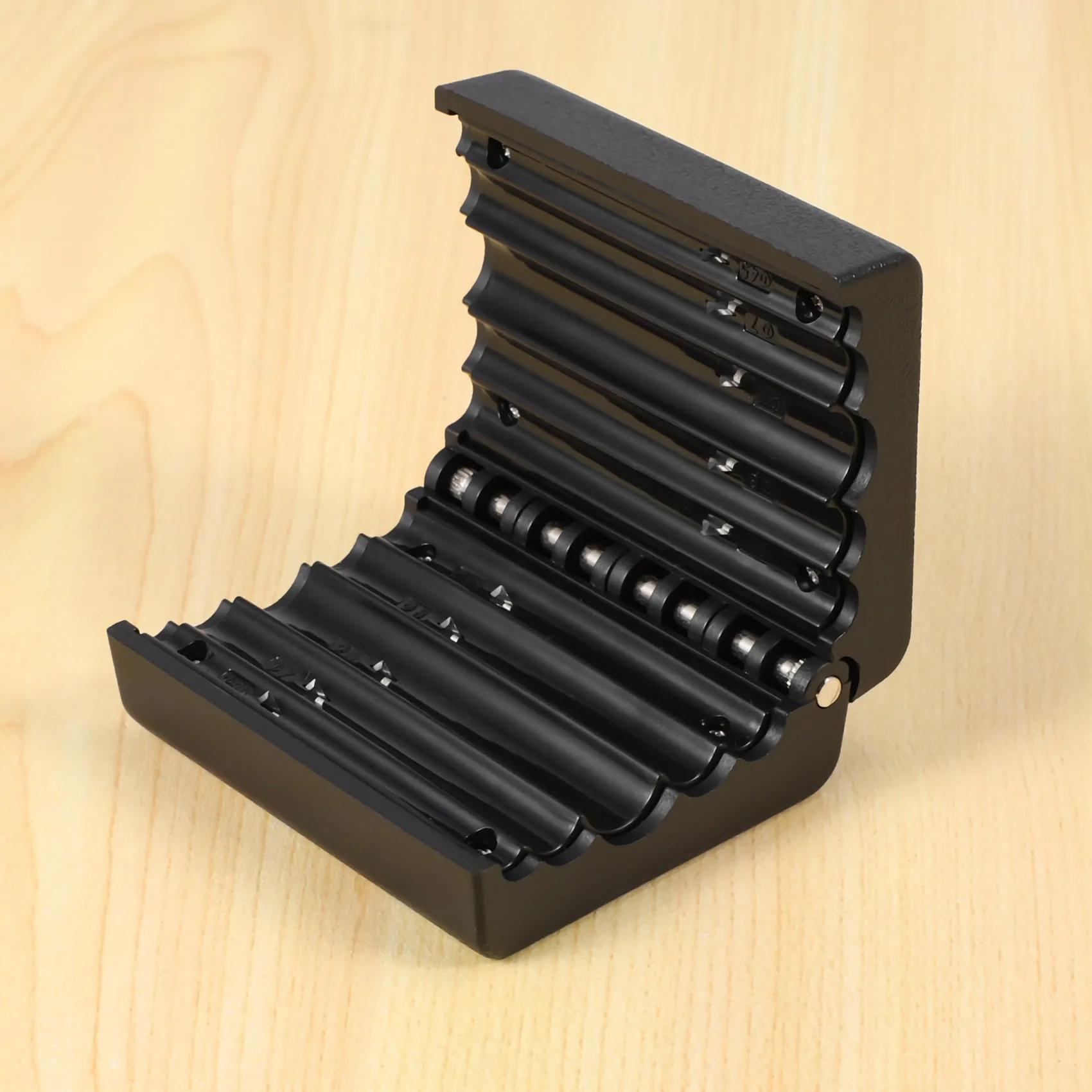 B45C الألياف العنقودية فضفاضة أنبوب كابل سترة غمد المشقق الألياف البصرية أداة متجرد أنبوب طولي