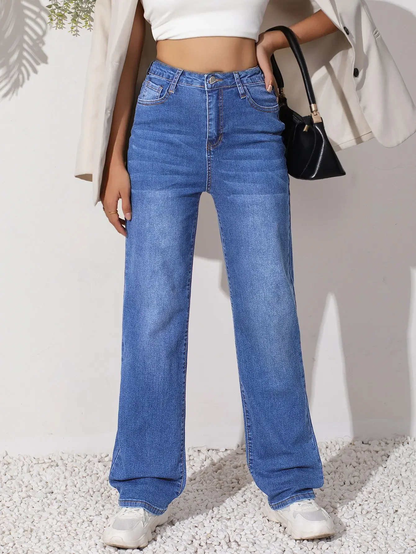 Trendy Y2k Jeans For Woman Blue Stretch Denim Pants Classic Straight Leg Comfort Fit Vintage Style Must Have Fashion