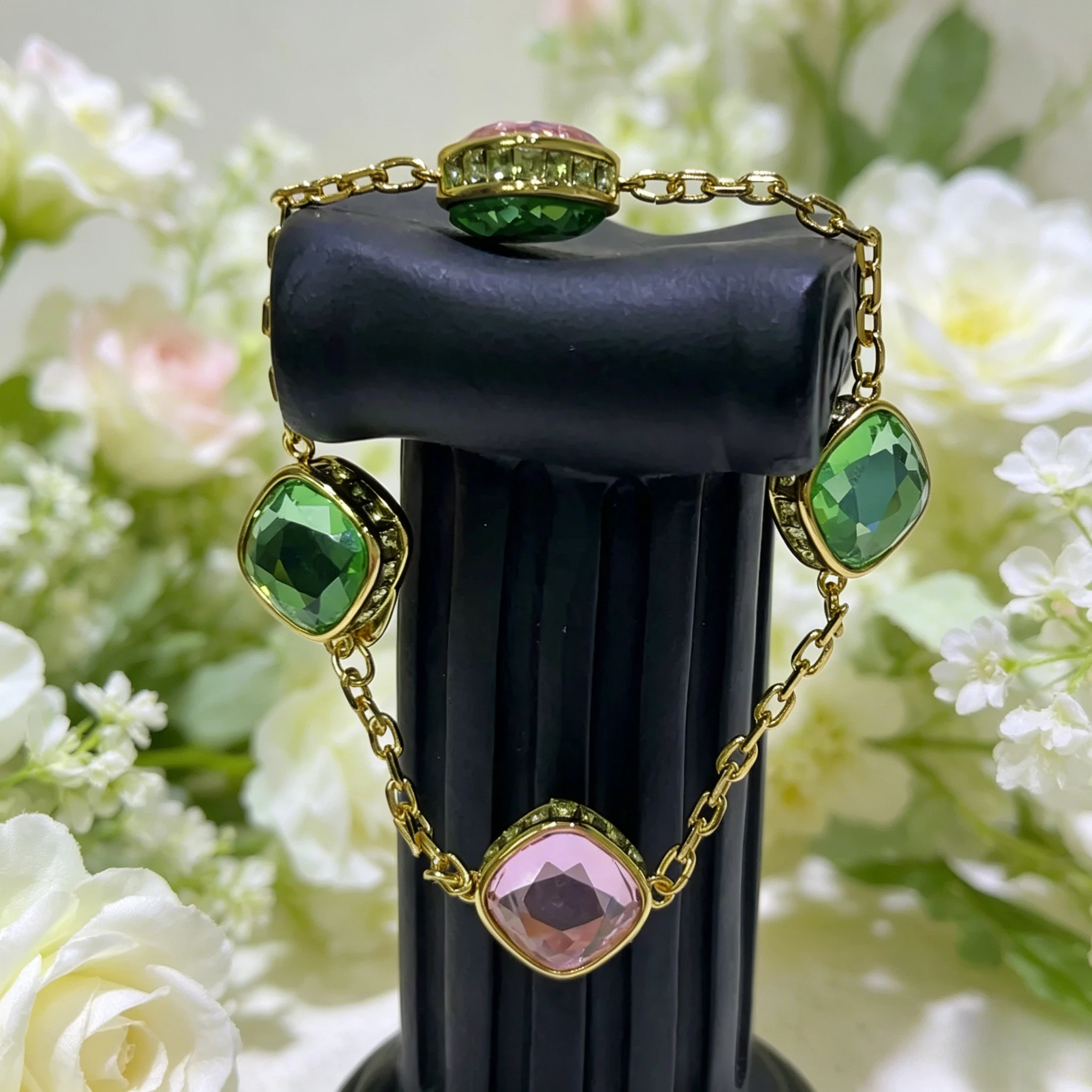 

Original 2026 Fine Jewelry Set for Women Green Crystal Pink Crystal Geometric Bracelet Octagonal Cut Crystal Romantic Gift