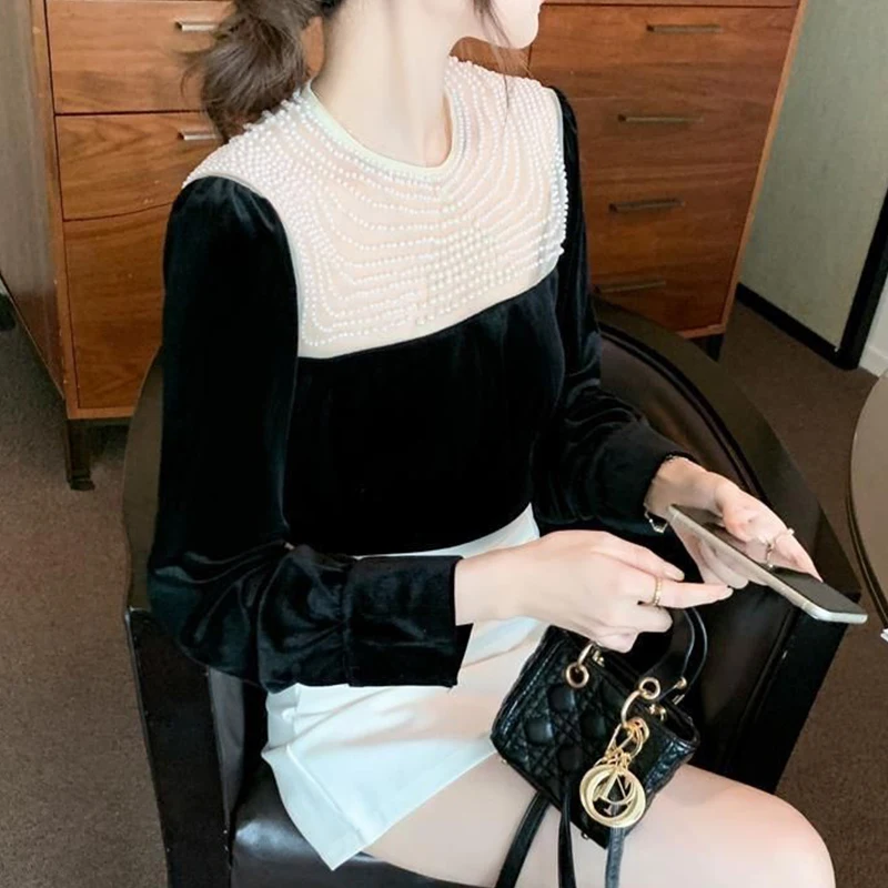 2023 Spring Autumn Elegant Fashion Beading Bottoming Pleuche T-shirt Female Long Sleeve Slim All-match Tee Top Women Pullover