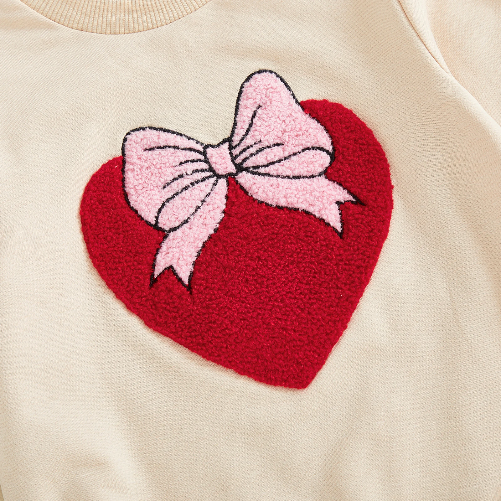 

Valentine's Day Baby Girls Rompers Comfortable Long Sleeve Round Neck Heart Bow Embroidery Jumpsuit