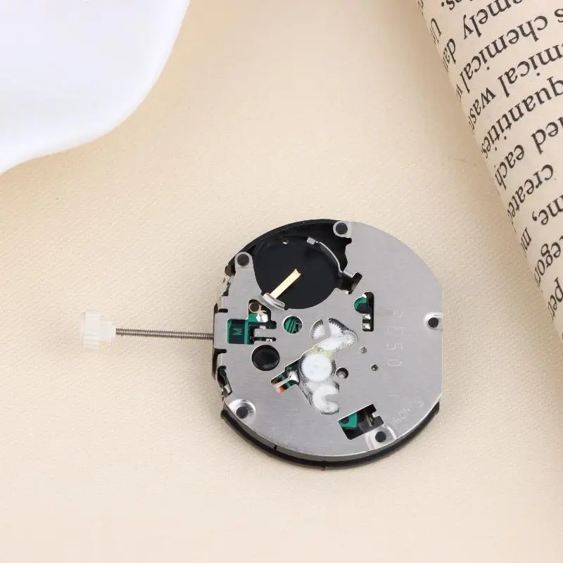 PE50 Quartz Watch Movement Six-Pin Single Calendar 2/6/10 Small Seconds Quartz Movement Multi-Function Watch Accessories