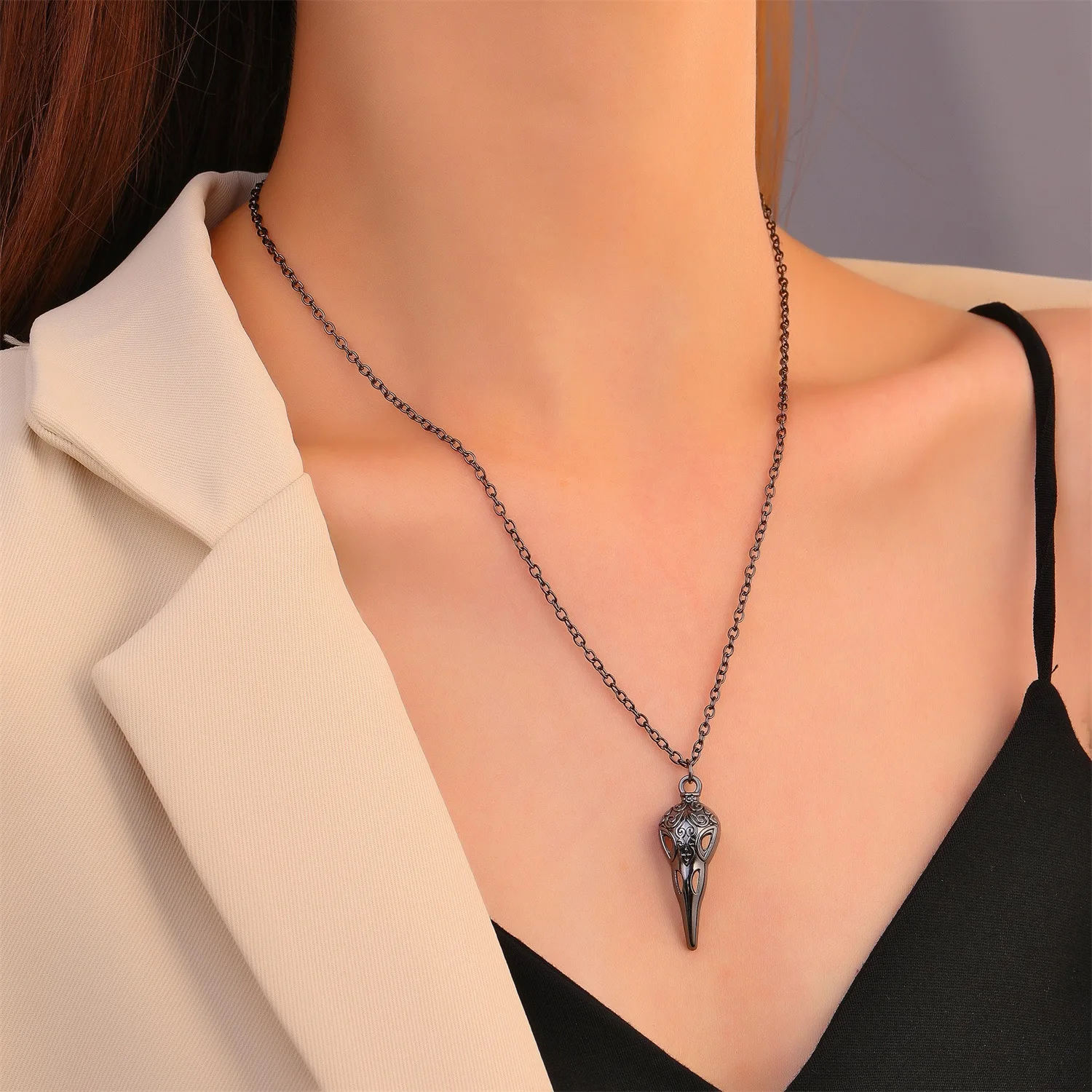 Trendy Punk Crow Animal Pendant Necklace INS Style For Woman Man Cool Hip-Hop Collarbone Chain Halloween Gifts