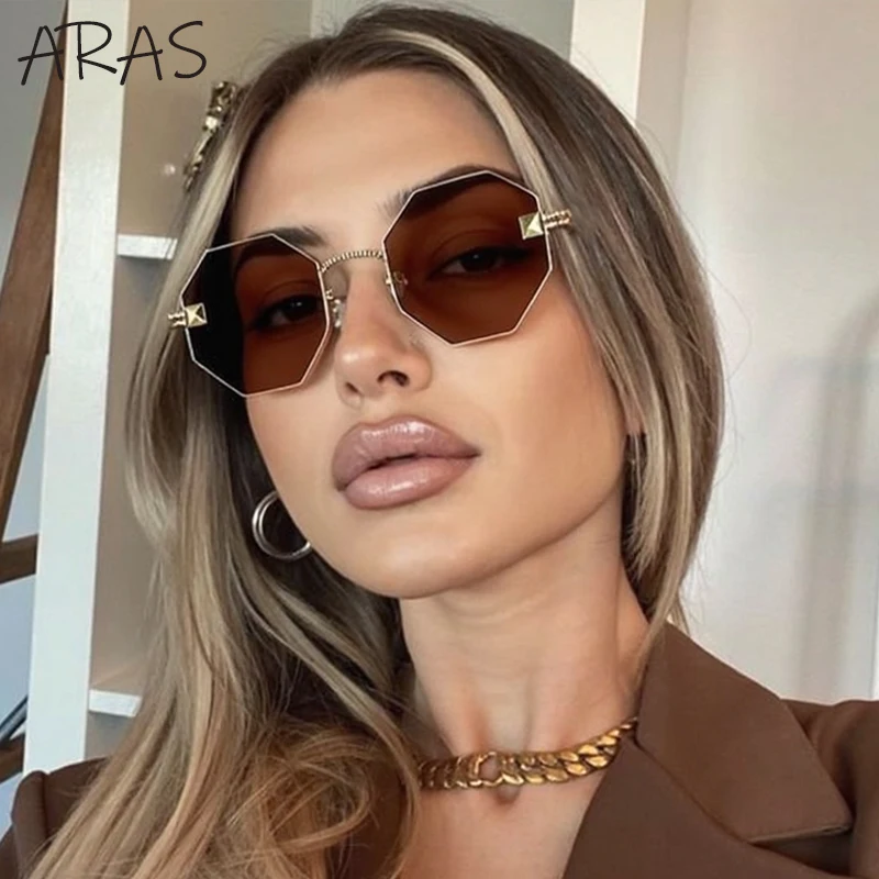 Oversized Octagon Punk Sunglasses Women UV400 Metal Frame display picture 3