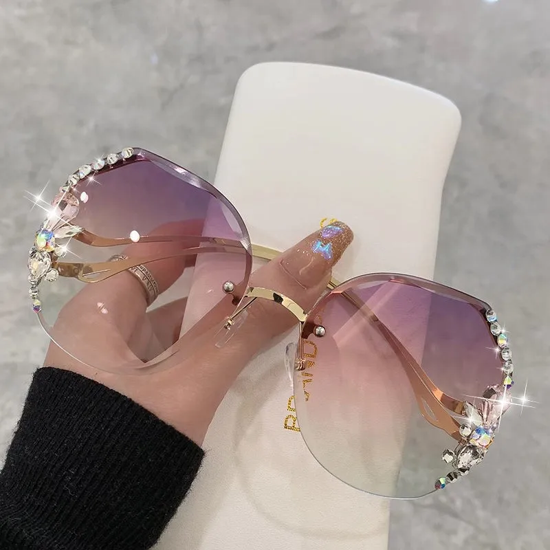 2023 Luxury Brand Design Vintage Rimless Rhinestone Sunglasses Women Men Fashion Gradient Lens Sun Glasses Shades for Female