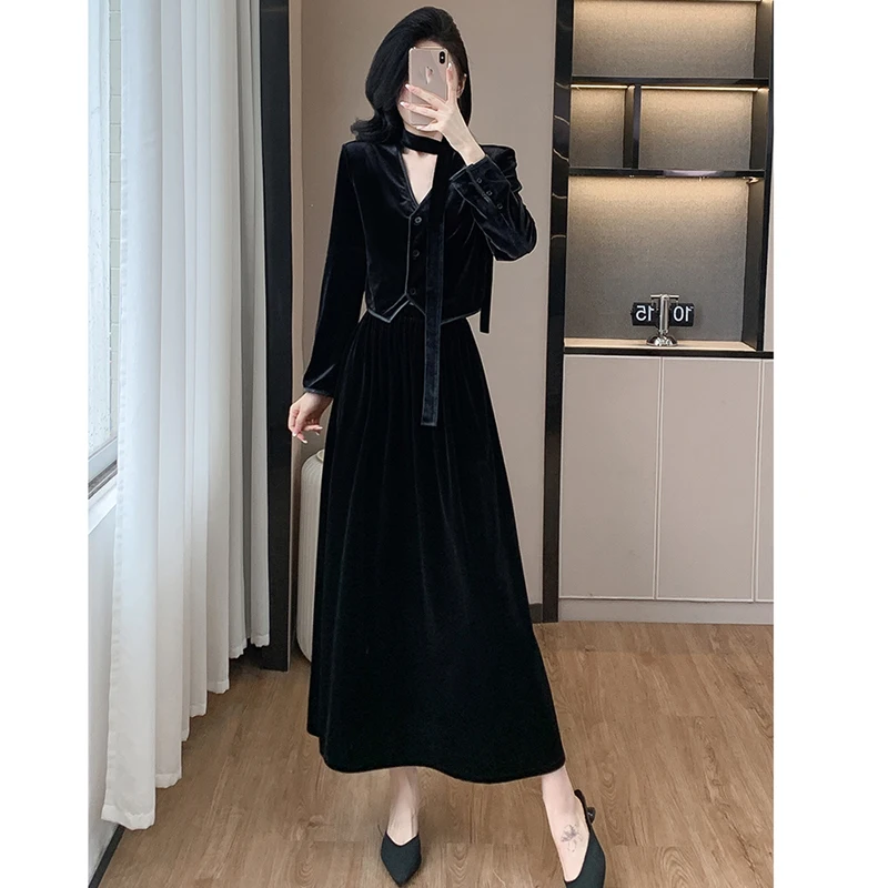 Fashion Vintage Autumn Elegant Suits Women Black Velvet Crop Tops + High Waist A-Line Long Skirts Office Lady Two Pieces Sets