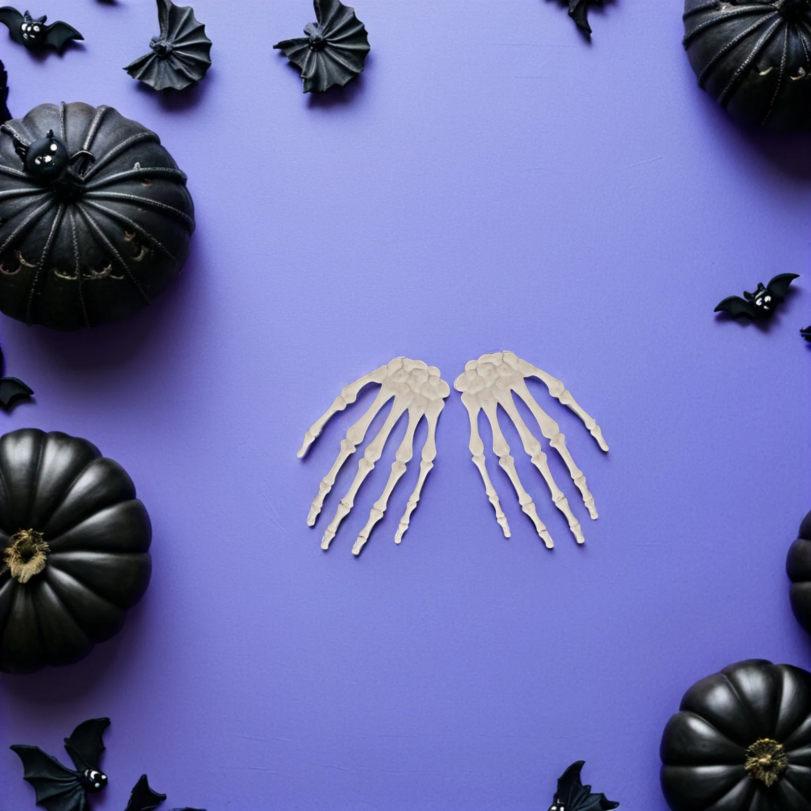 

5 Pairs Decor Creepy Hands for Halloween Decorations Bloody Props Fake Bone Plastic Funny Party