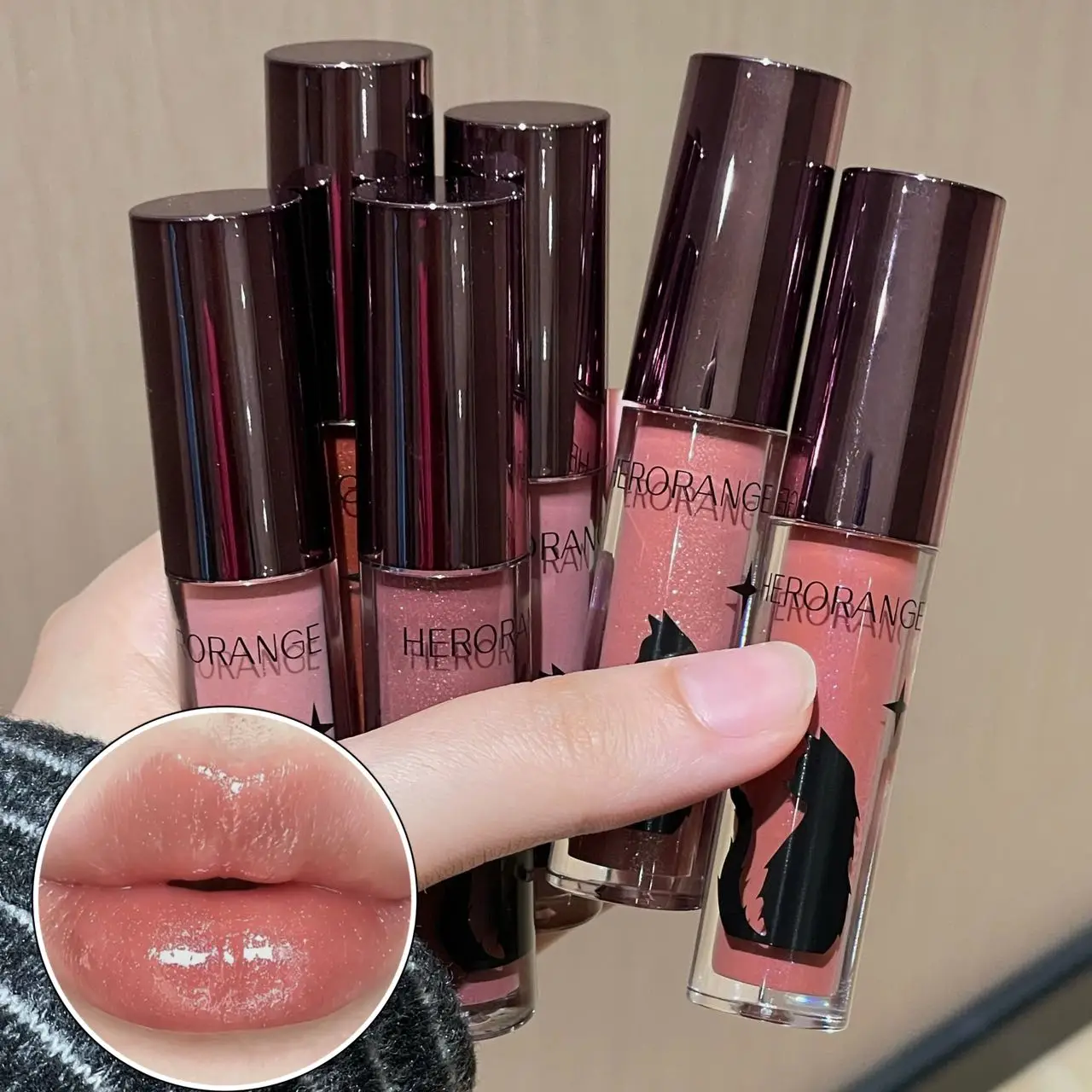 Herorange Purple Night Cat Plumping Lip Gloss Glitter Shiny Glass Lip Finish Hydrating Moisturizing Daily Party Lip Makeup