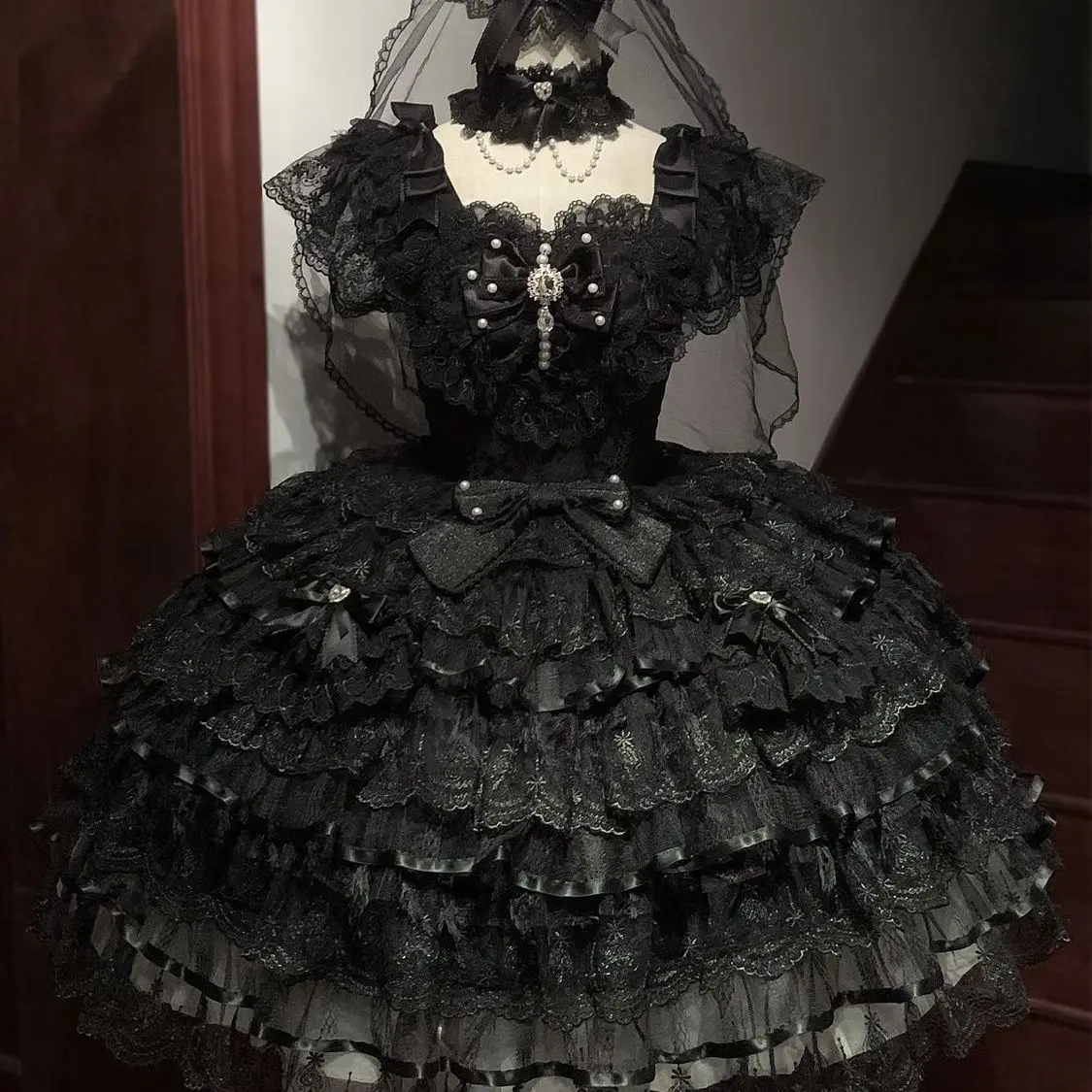 Gothic Lolita Black Jsk Full Set Dress with Choker Sleeves Tail Wings Vintage Lace Bow Princess Harajuku Cosplay Outfit Gift Box