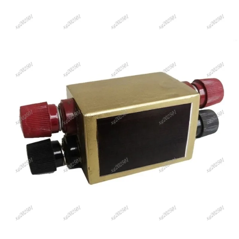 

Открытый портативный карманный аварийный бытовой сварочный аппарат 36 В-72 В с небольшим низким напряжением и аккумулятором постоянного тока