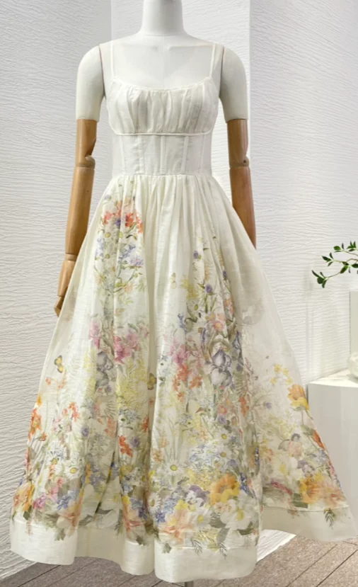 

White Checkered Half Sleeve Ruffles Frilled Blouse Tops 2025 New Design Black