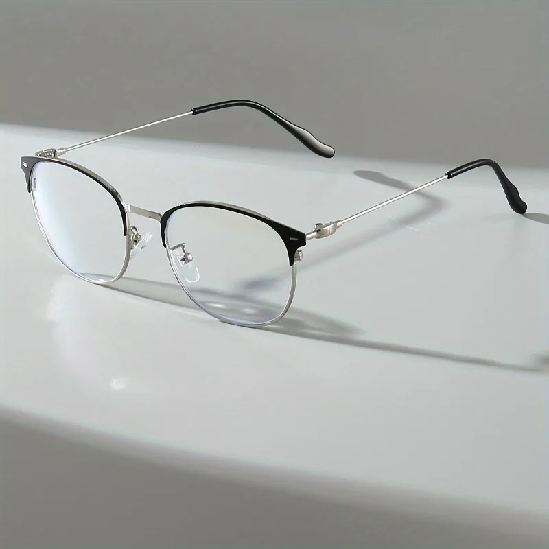 Ultraleichte Anti-Blaulicht-Brille für Damen, einfaches Design mit quadratischem Rahmen und Metallscharniere, geeignet für digitale Bildschirme und Freizeitkleidung