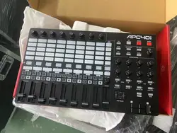 CONTROLLER professionale APC40 MKII