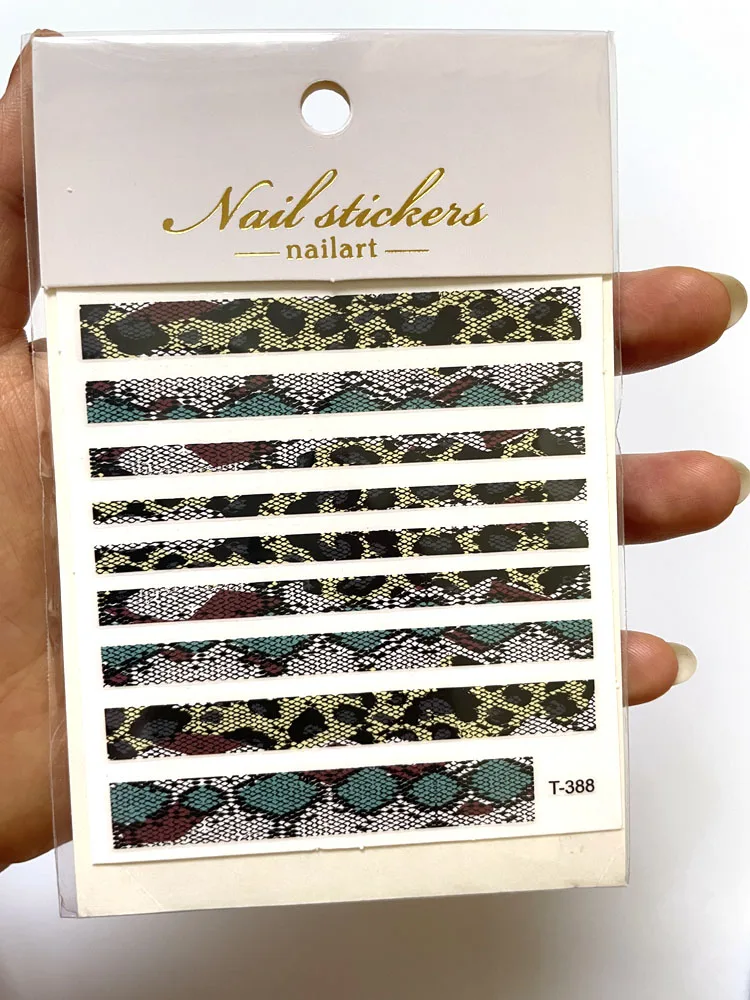 Feuille d'autocollants 3D motif léopard pour la décoration des ongles, décalcomanies adhésives pour Nail Art, sans eau, motif animal, breloques, vernis, manucure, 1 pièce