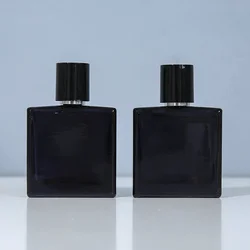 30/50/100ml bottiglia di profumo riutilizzabile nero brillante nebbia vetro vuoto bottiglia di profumo portatile ricarica Spray atomizzatore bottiglia da viaggio