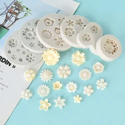 3D Mini Daisy Flower Silicone Mold Fondant Cake Decorating Tool Wedding Birthday Party Chocolate Candy Decor Pastry Baking Mould