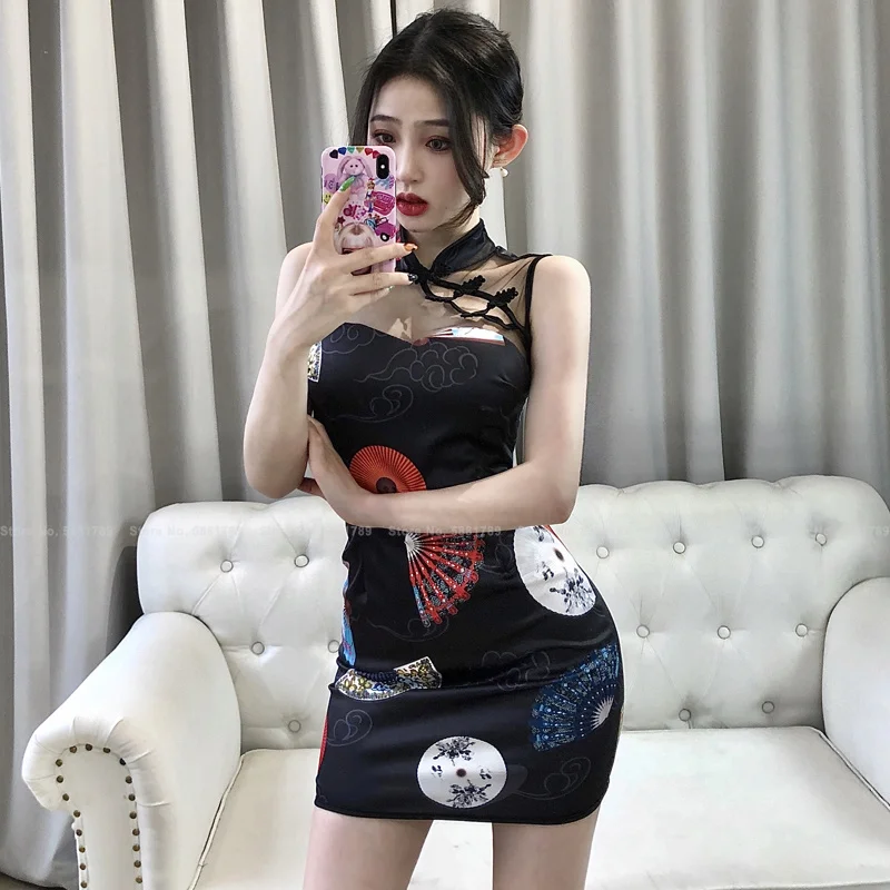 Рисунок 3 - Женское платье-Ципао в стиле ретро