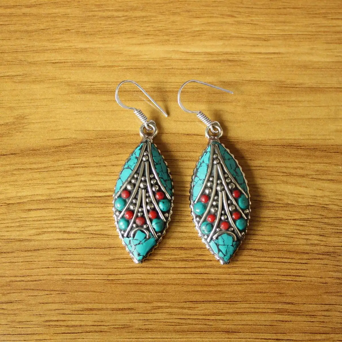 ER205 Ethnic Tibetan Silver Turquoises Stone Leaf Dangle Earring