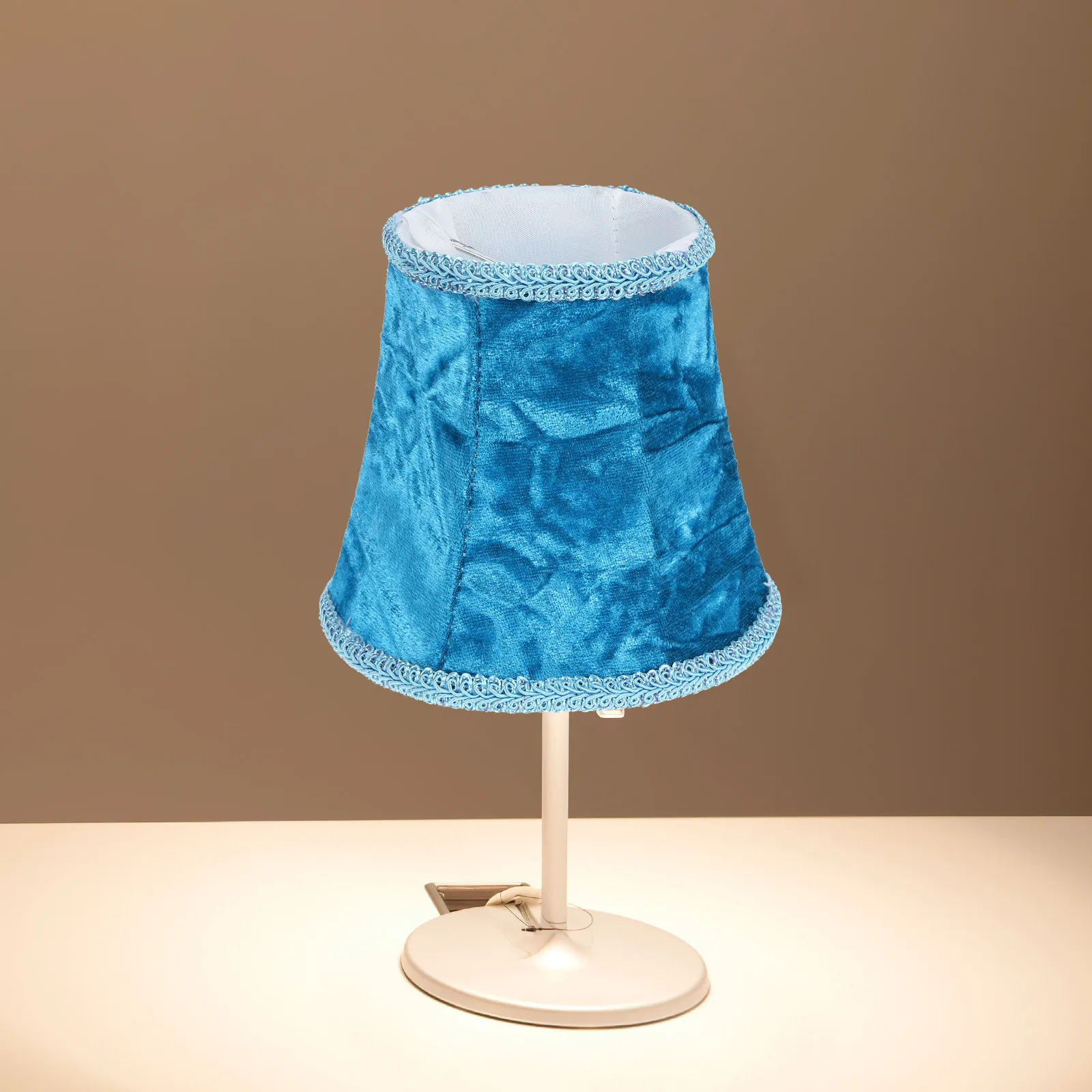 

Crystal Lamp Shade European Style Fabric Light Cover Small Lamp Shades Desk Table Floor Lampshade Retro Vintage Decorative