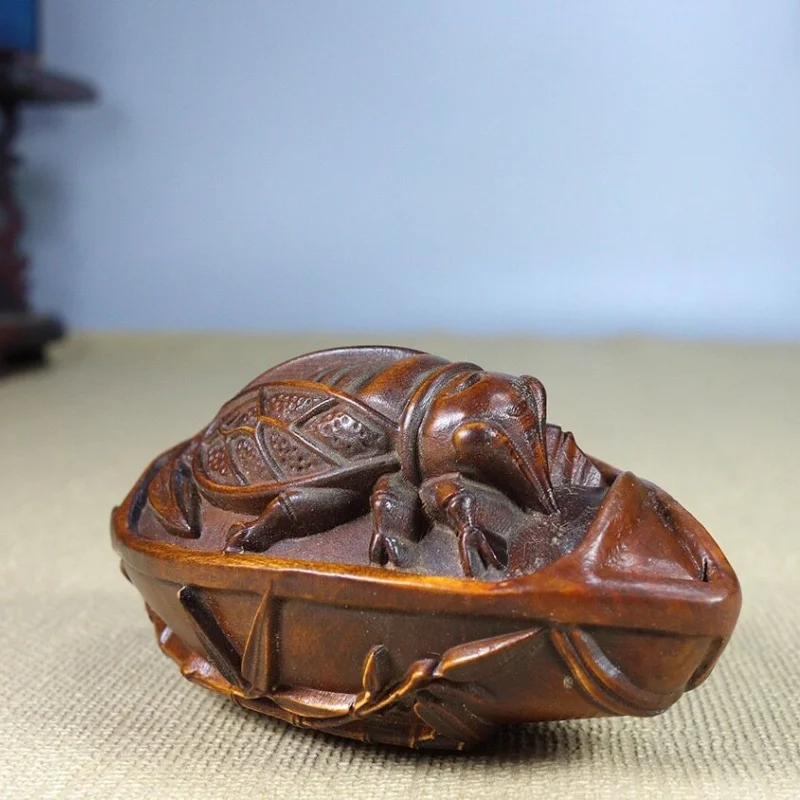 Antique boxwood solid wood hand carved cicada statue handle piece home study tea pet decoration handicraft