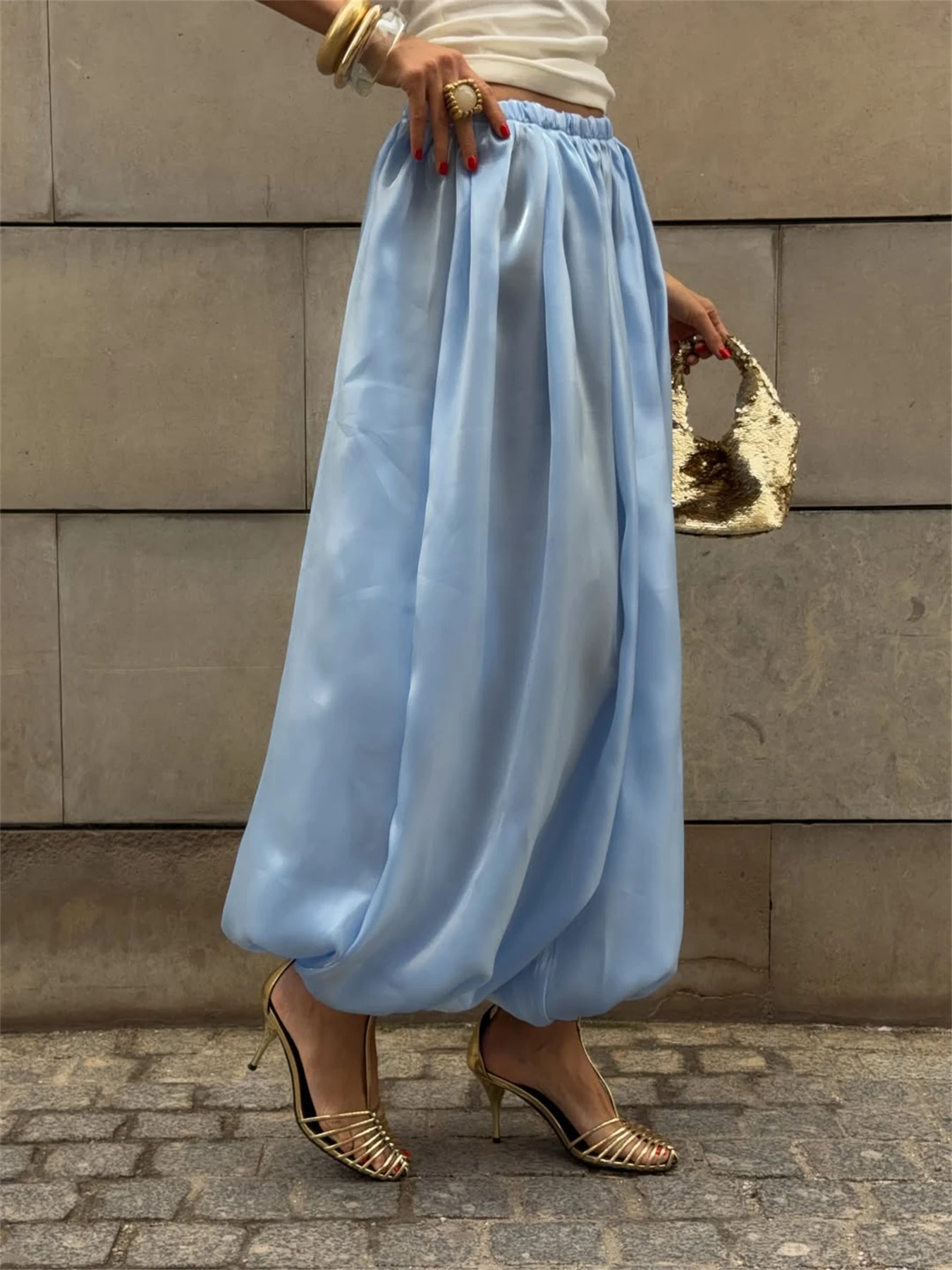 Pantalon long soyeux élégant et luxueux pour femme Tsiisd Fashion, idéal pour le bureau, les soirées, les mariages et les galas – Nouvelle collection 2026