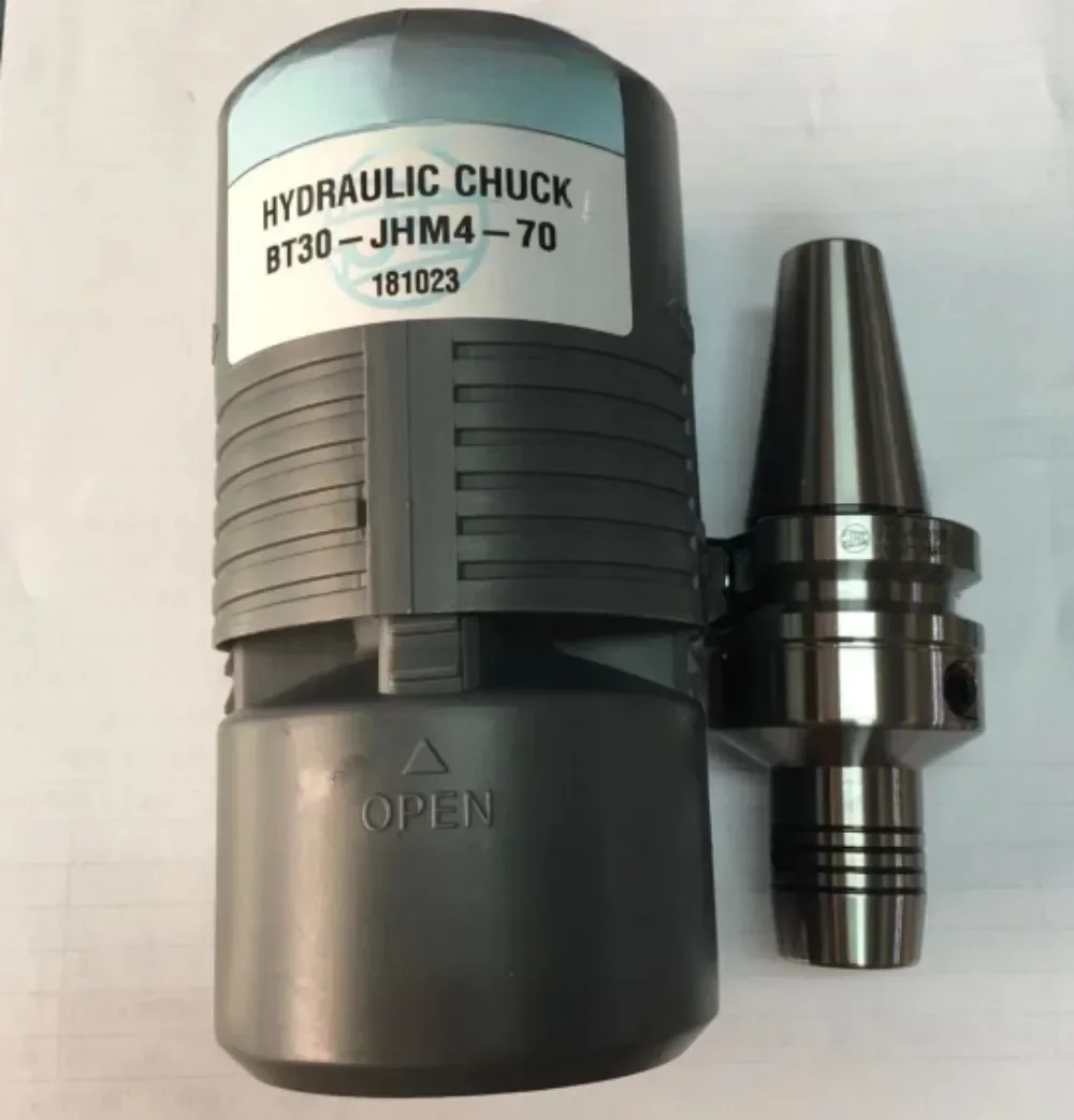 The first mechanical hydraulic tool holder BT30-JHM4-70