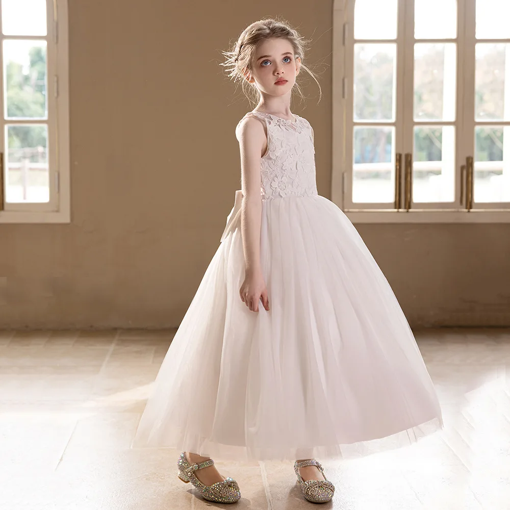 

Elegant Flower Girls Embroidery White Lace Bowknot Dress For Teens Wedding Bridesmaid Birthday Party First Communion Puffy Gown