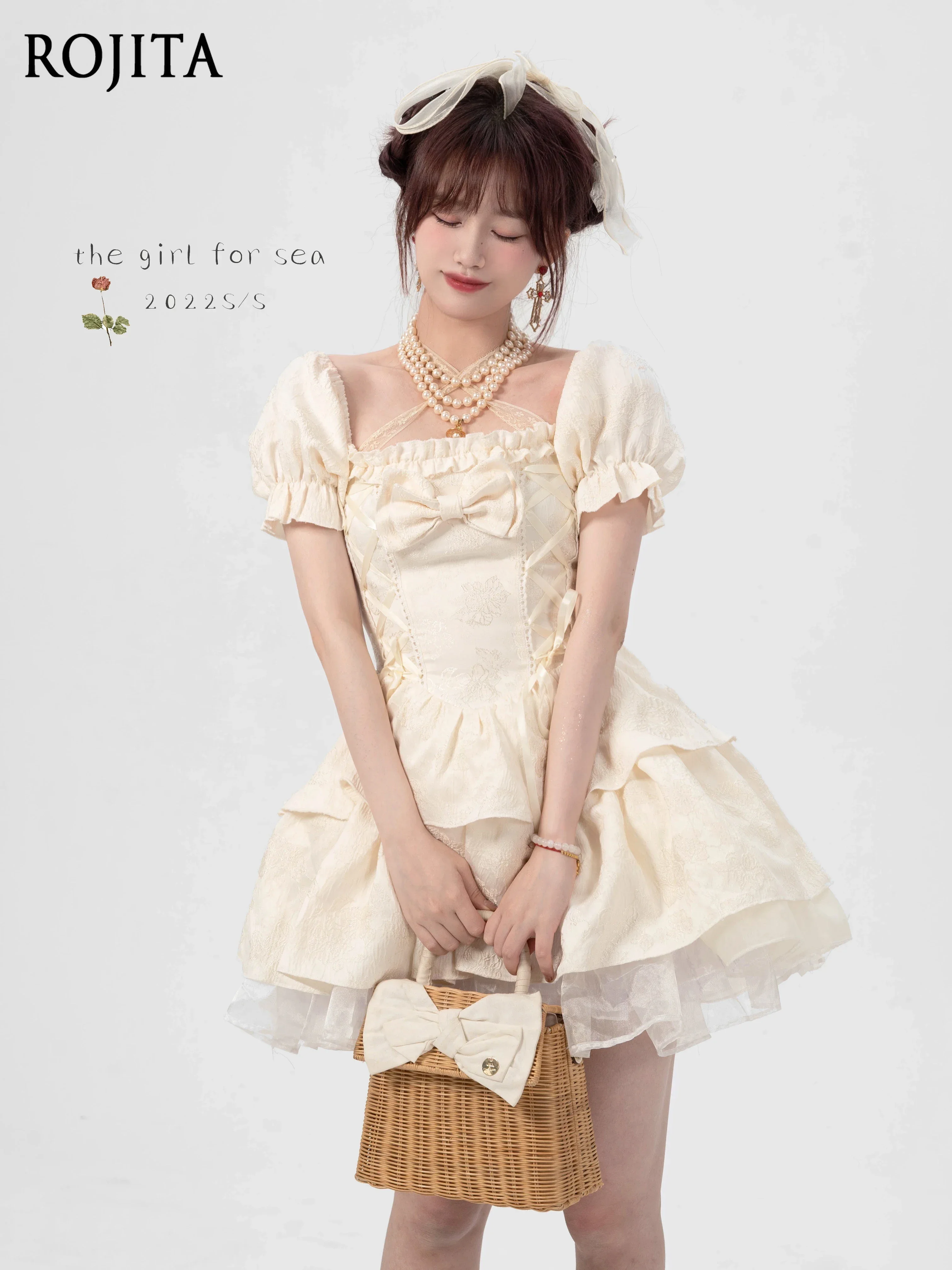

Sweet Cute Solid Color Princess Dresses Summer Temperament Square Collar Puff Short Sleeve Fitted Waist Bowknot Short Dress