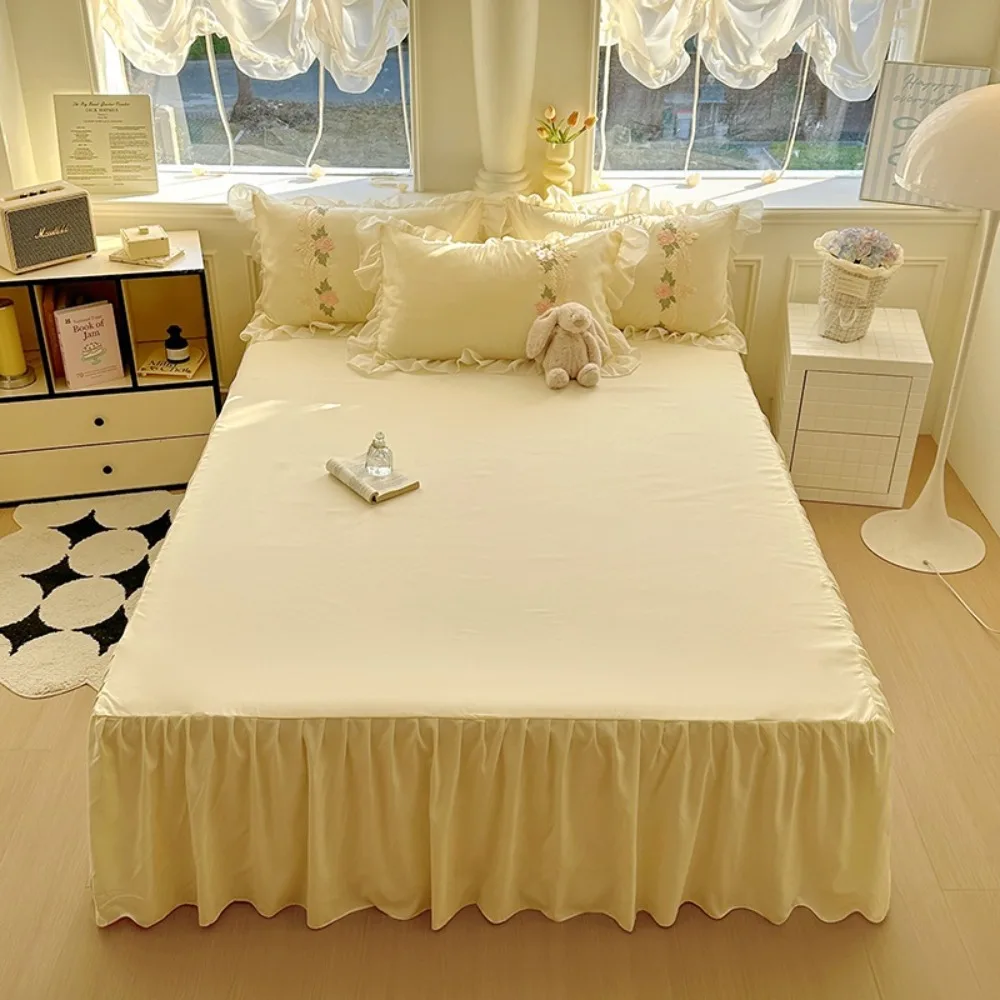 Princess Style Cotton Bed Four-piece Set Embroidered Bedspread Lace Quilt Cover Mattress Cover Bed Skirt Pillowcase Bedding Set