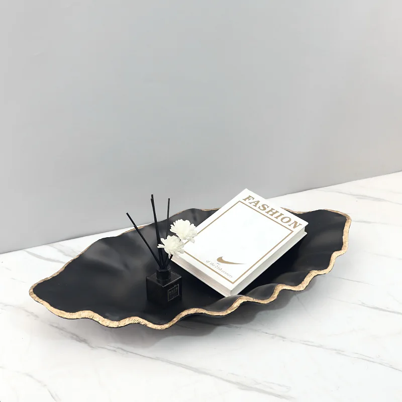 Modern simple black gold-painted leaf resin decorative tray storage tray living room entrance TV cabinet home accessories