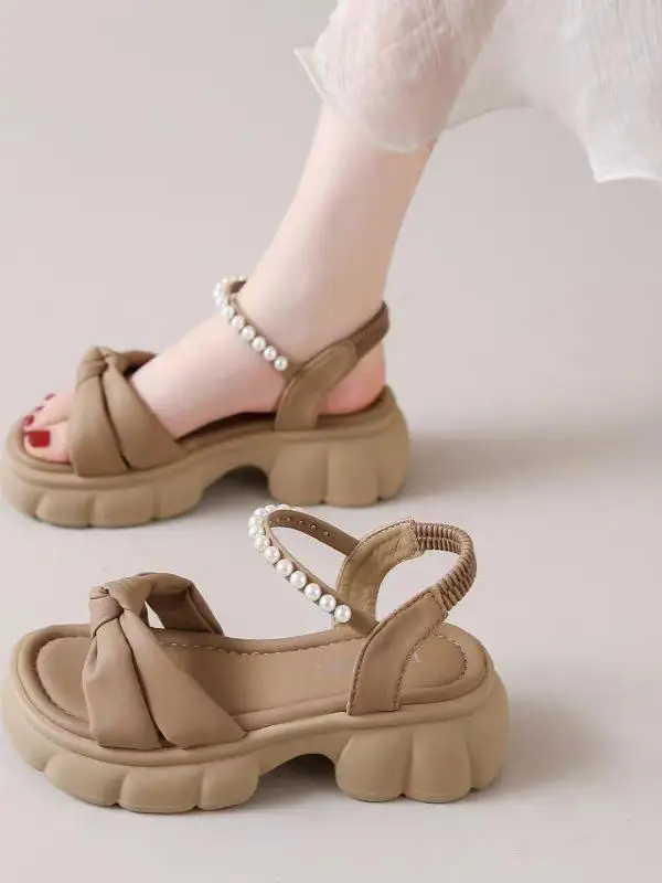 Casual Pearl Embellied Thi Heel Roman Sle Damessandalen Comfortabele leren bovenkleding Zomerslip-On oes