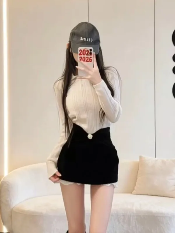 

Белый вязаный топ и юбка с высокой талией, комплект из двух предметов, женский, весенний, в корейском стиле, молодежный, элегантный костюм