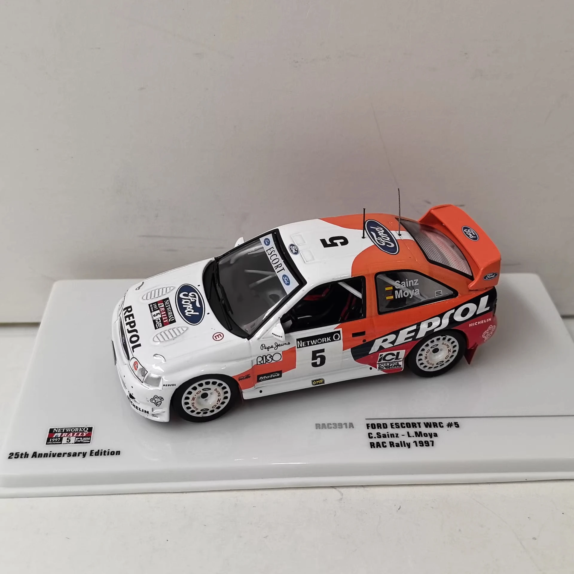 Escala IXO 1:43 fundida para FORD ESCORT WRC # 5 1997 liga modelo de carro brinquedo colecionável presente lembrança exibição ornamento