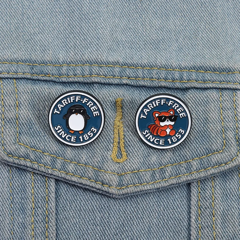 2Pcs Circular cartoon penguin Enamel Pins Cool Sunglasses Red Panda Penguin Brooches Funny Lapel Badge Gift  ﻿