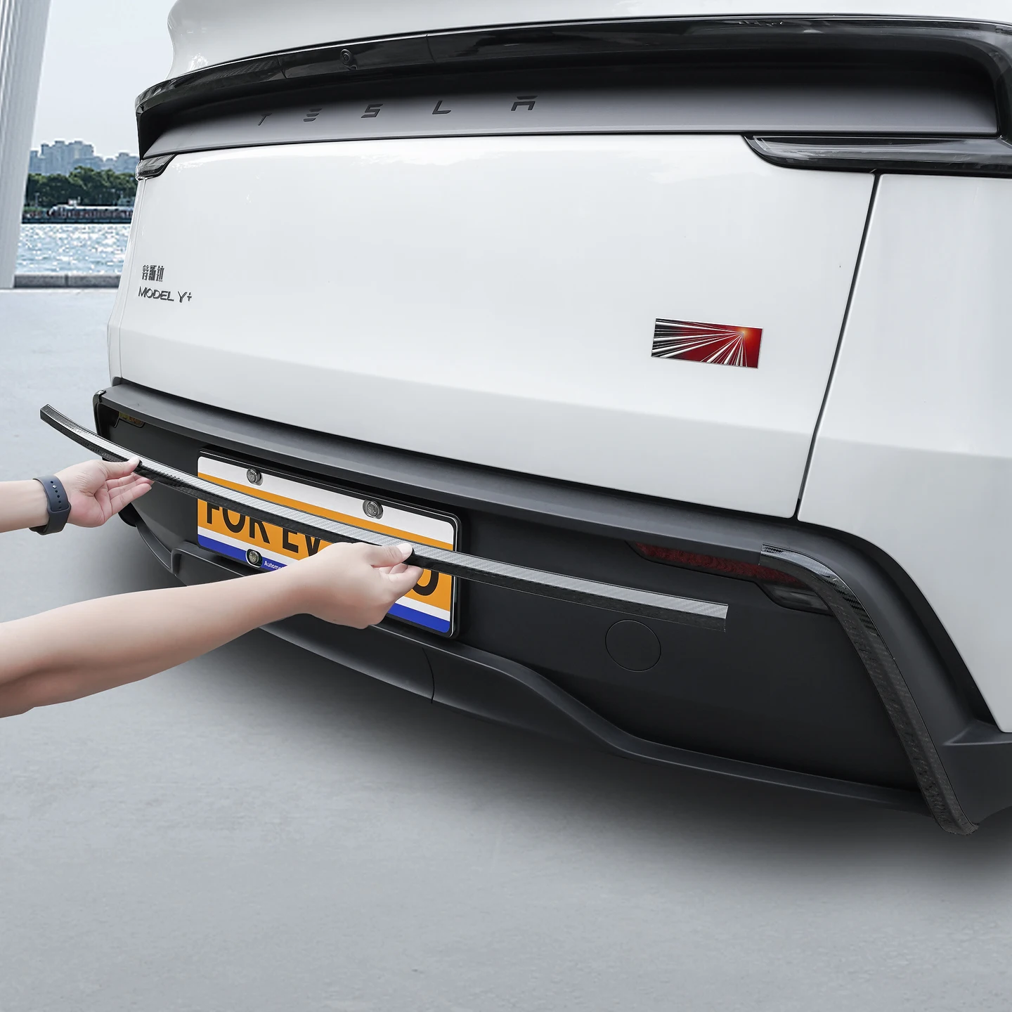 Stainless Steel Rear Bumper Cover Protective Bumper Trim Accessory for Tesla Model Y Juniper 2025-2026