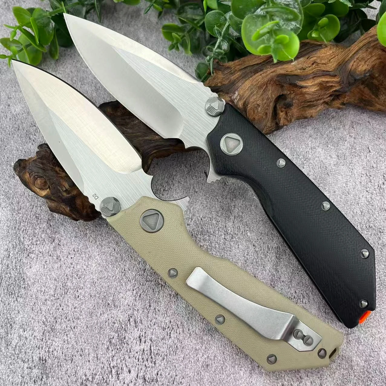 

Outdoor Camping Survival Portable Folding Knife Tactical D2 Steel Hunter Knife EDC Jungle Adventure Self Defense Utility Tool