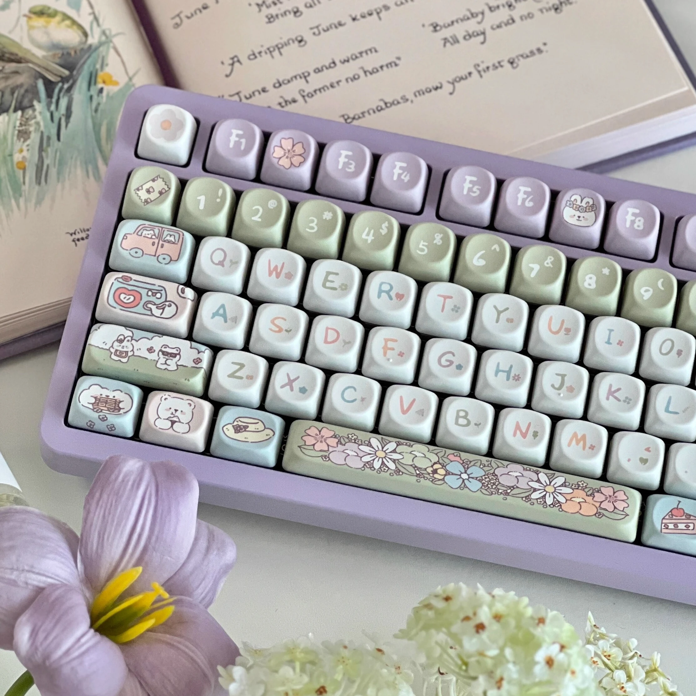 Romantic Train Keycaps para teclado mecânico, urso bonito, coelho, flor, roxo, branco, verde, Pbt, 141 chaves, Soa, Moa