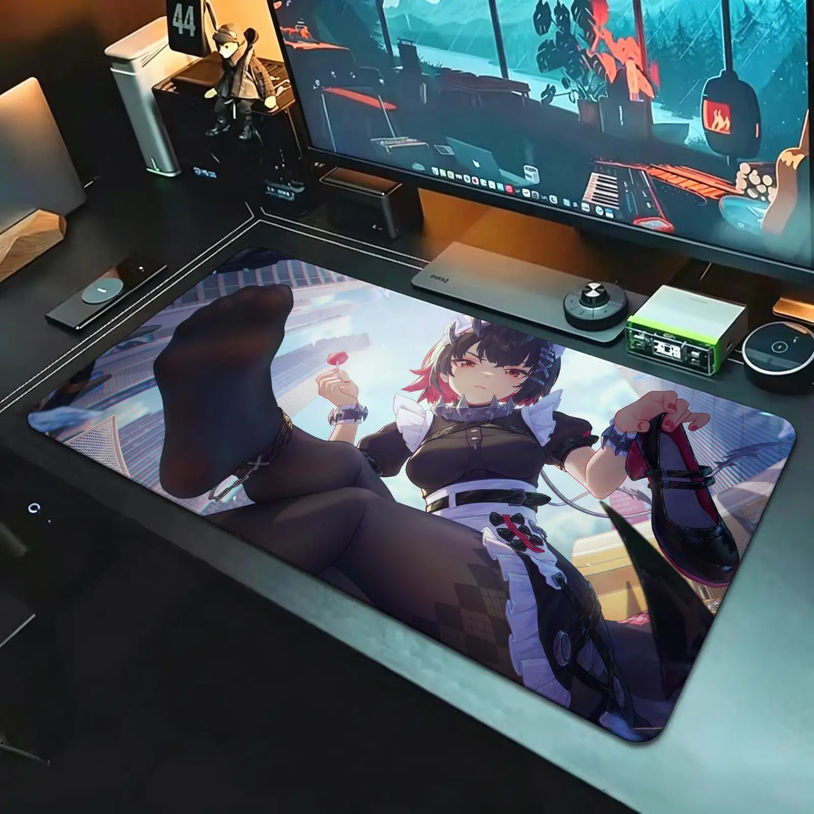 XXL Gaming Mouse Pad,Zenless Zone Zero-Ellen Joe Stitched Wear‑Resistant Edge,Smooth Non‑Slip Mat for Desktop & Laptop Games